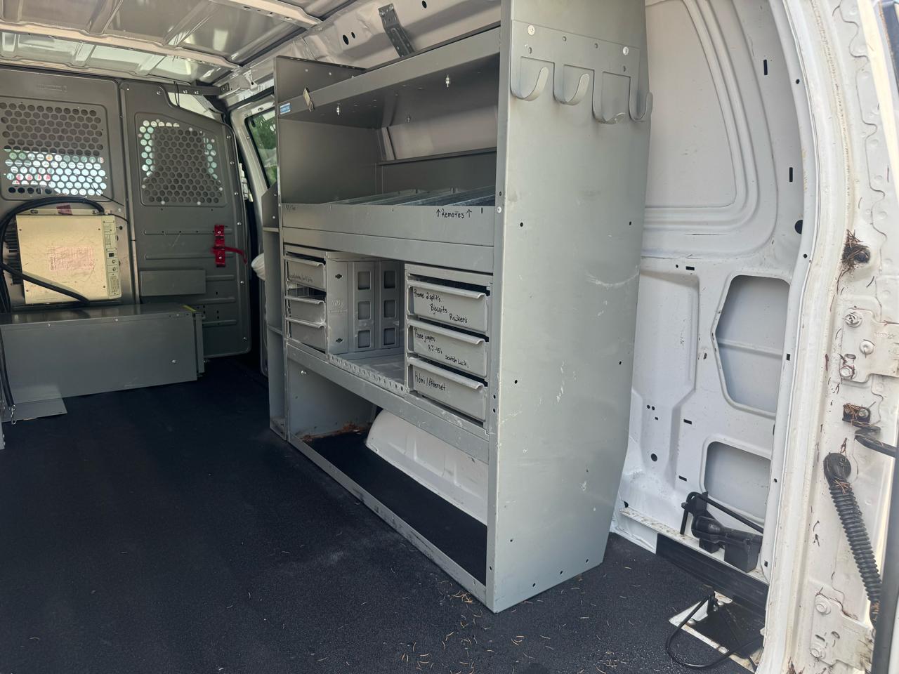 Ford Econoline E-250 2014