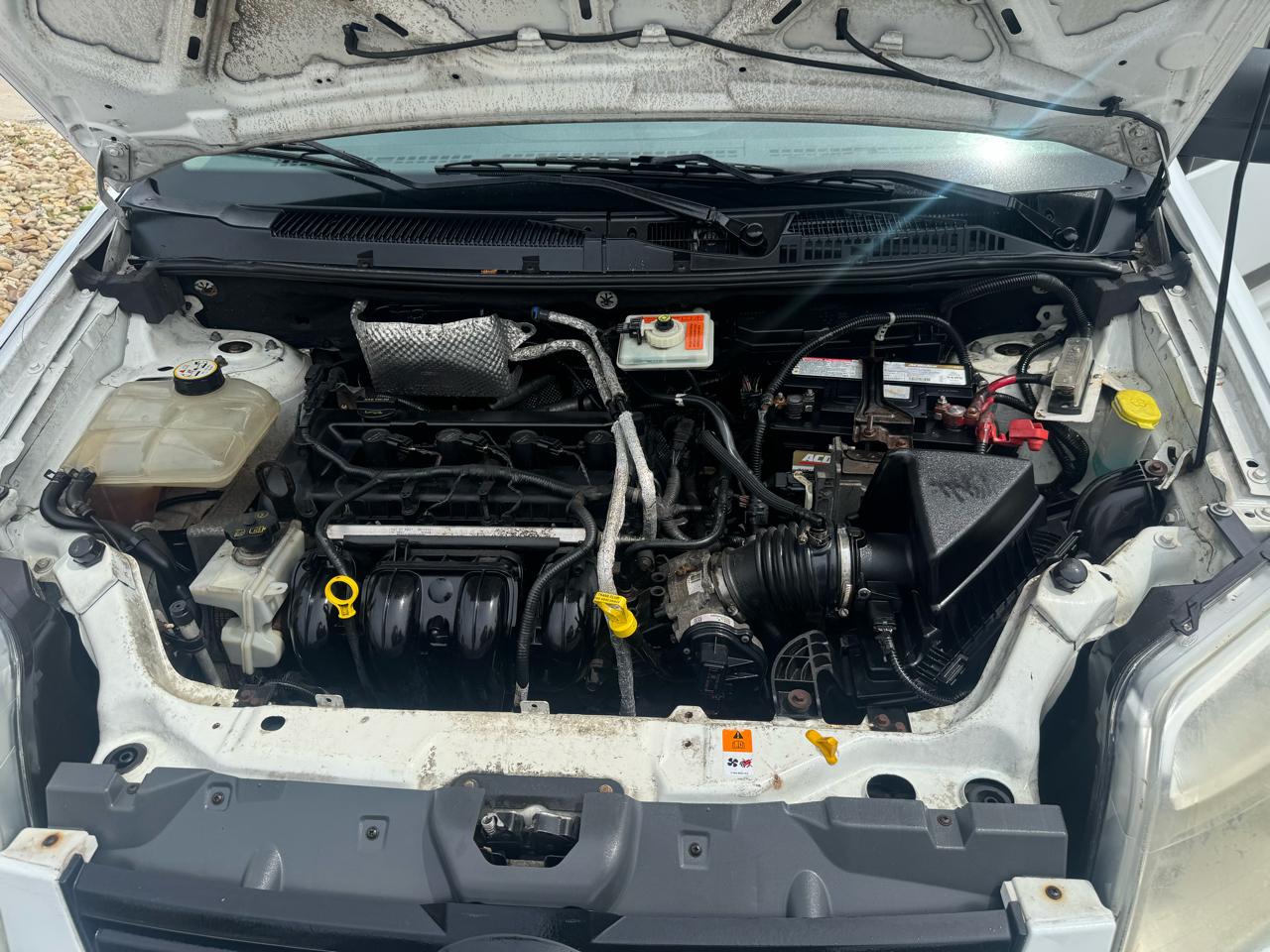 Ford Transit Connect XLT with Rear Door Glass 2010