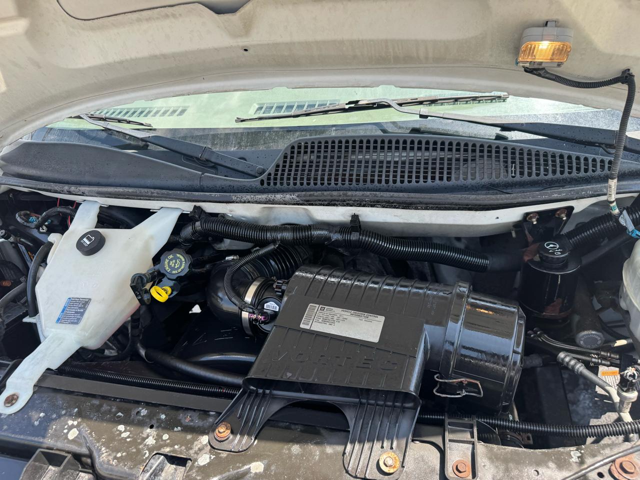 Chevrolet Express 1500 Cargo 2011