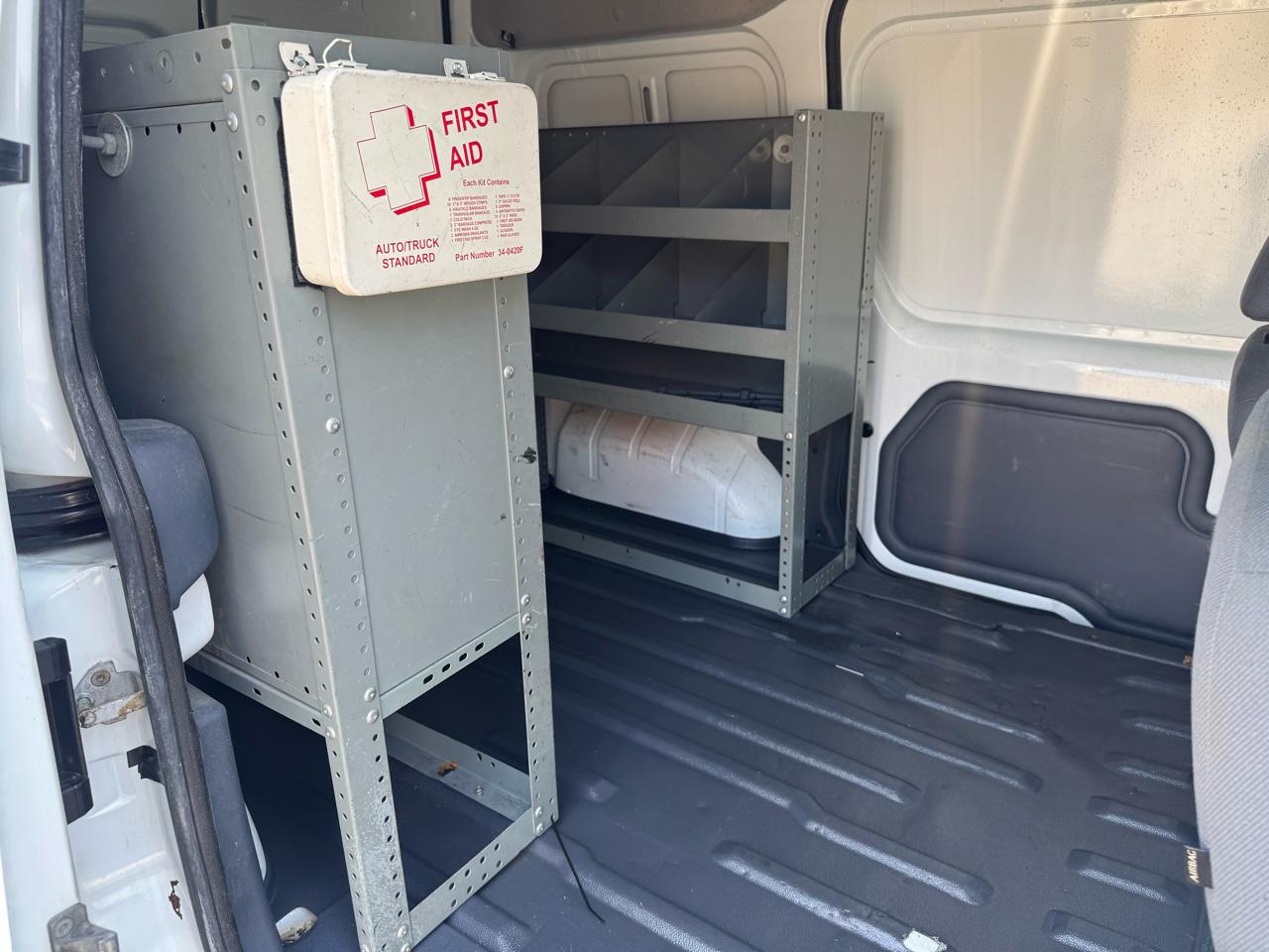 Ford Transit Connect XL with Rear Door Glass 2012