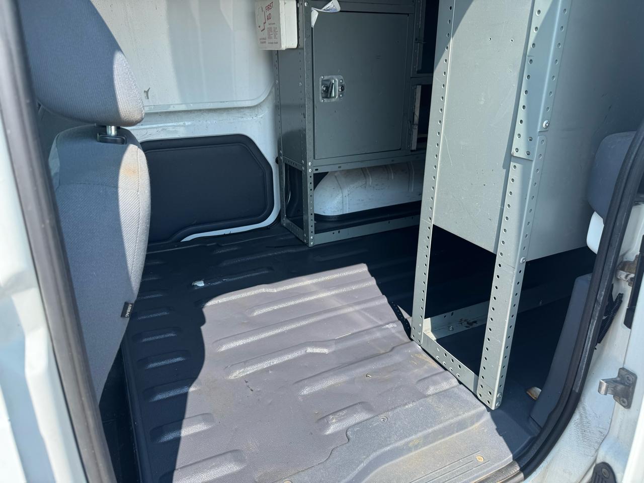 Ford Transit Connect XL with Rear Door Glass 2012