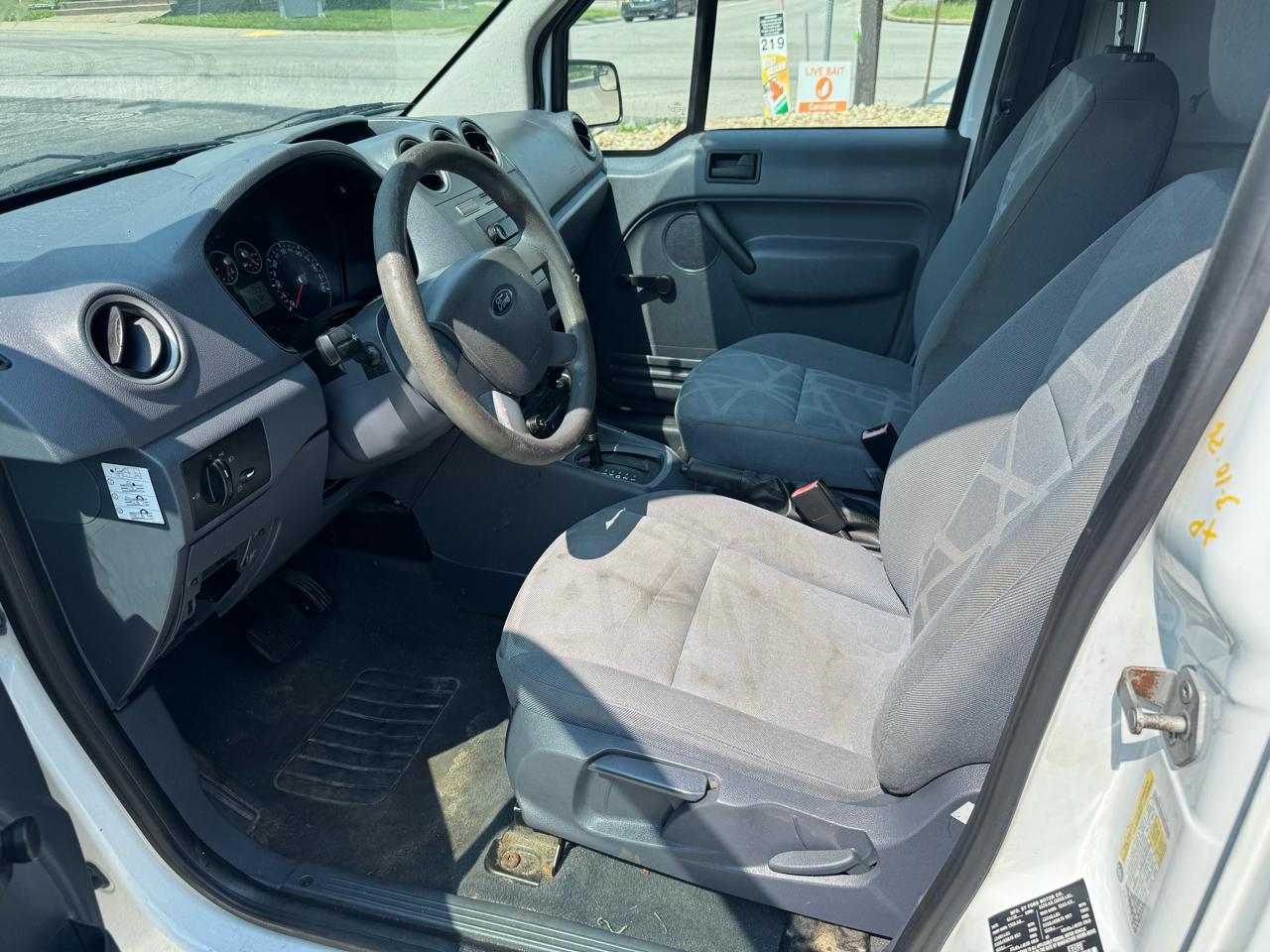 Ford Transit Connect XL with Rear Door Glass 2012