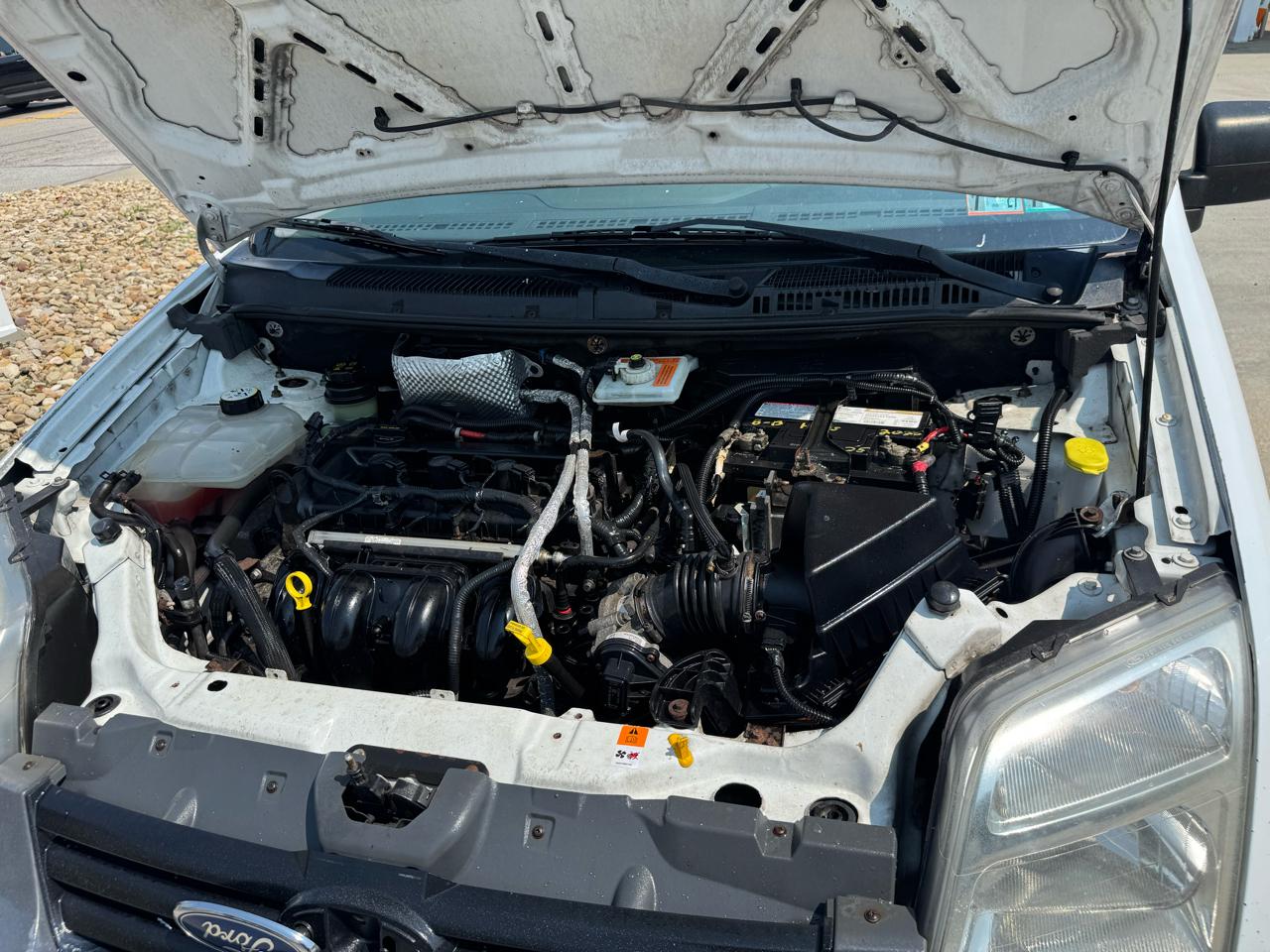 Ford Transit Connect XL with Rear Door Glass 2012