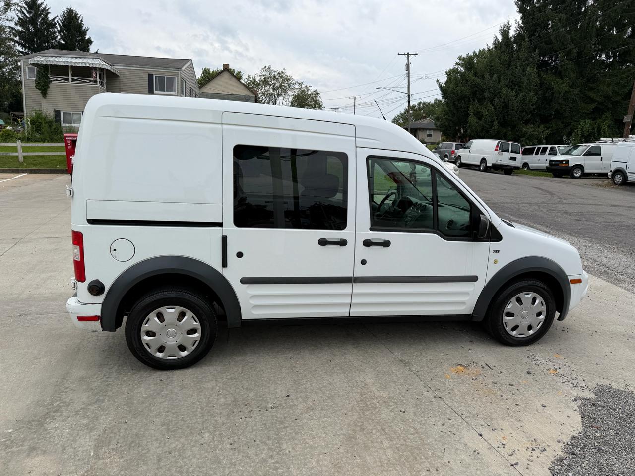 Ford Transit Connect XLT 2011