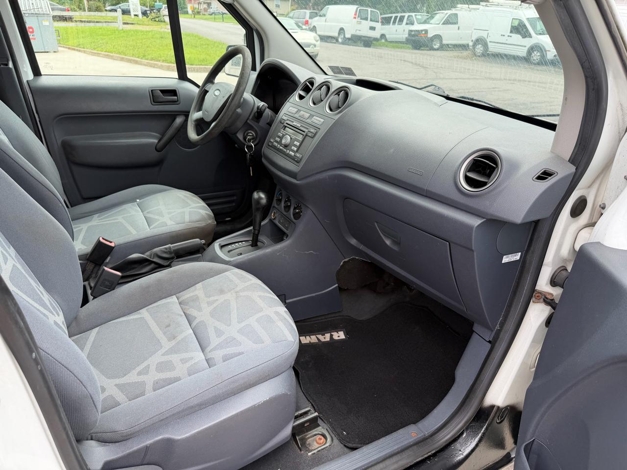 Ford Transit Connect XLT 2011