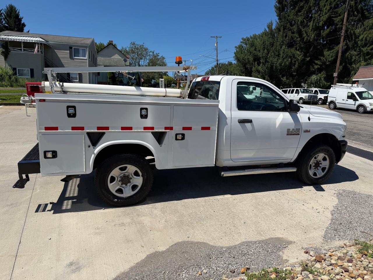 RAM 3500 ST 4WD 2014