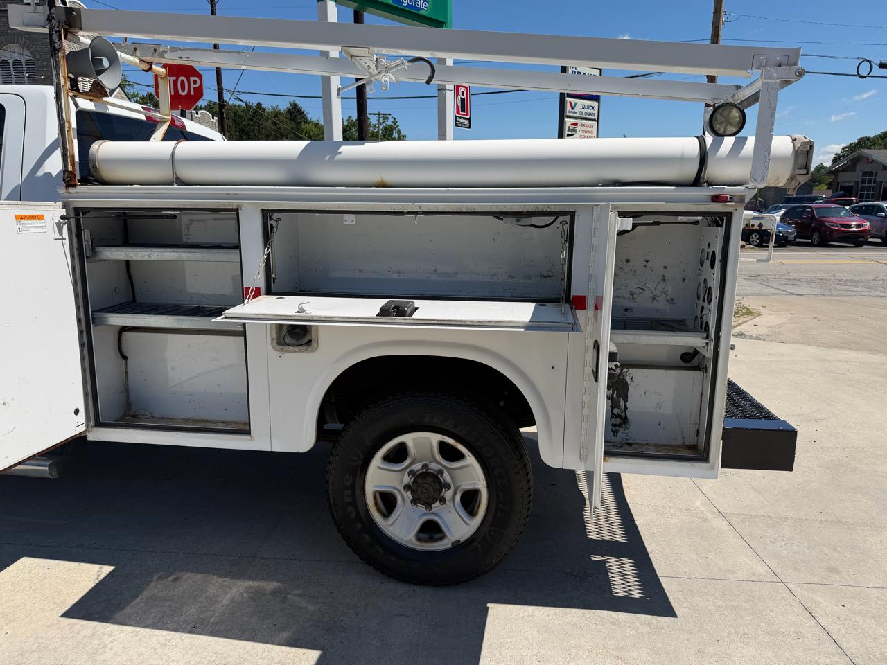 RAM 3500 ST 4WD 2014
