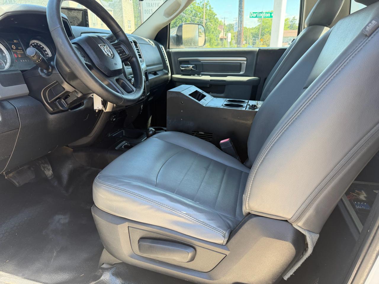 RAM 3500 ST 4WD 2014