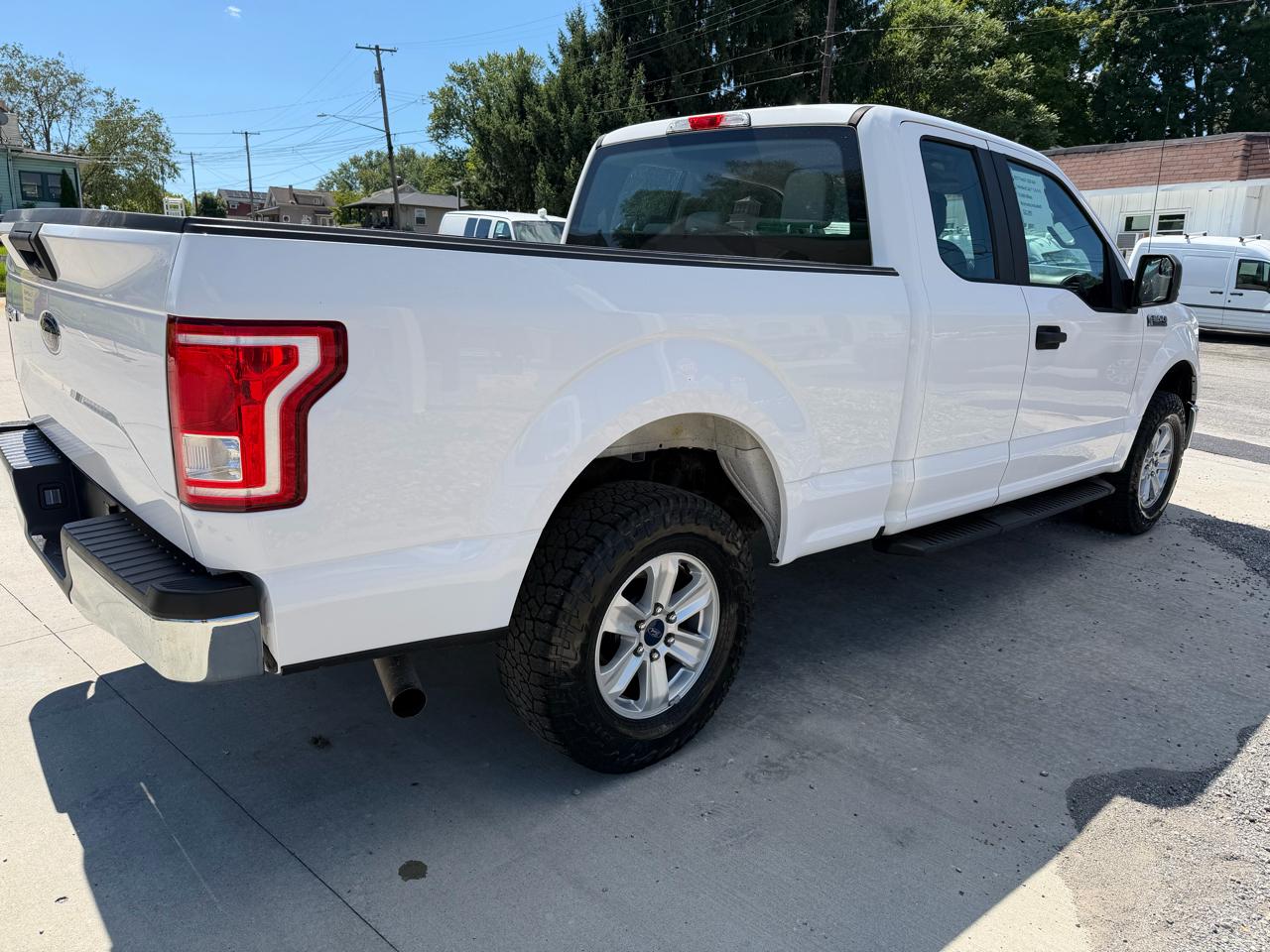 Ford F-150 XL SuperCab 6.5-ft. Bed 4WD 2017