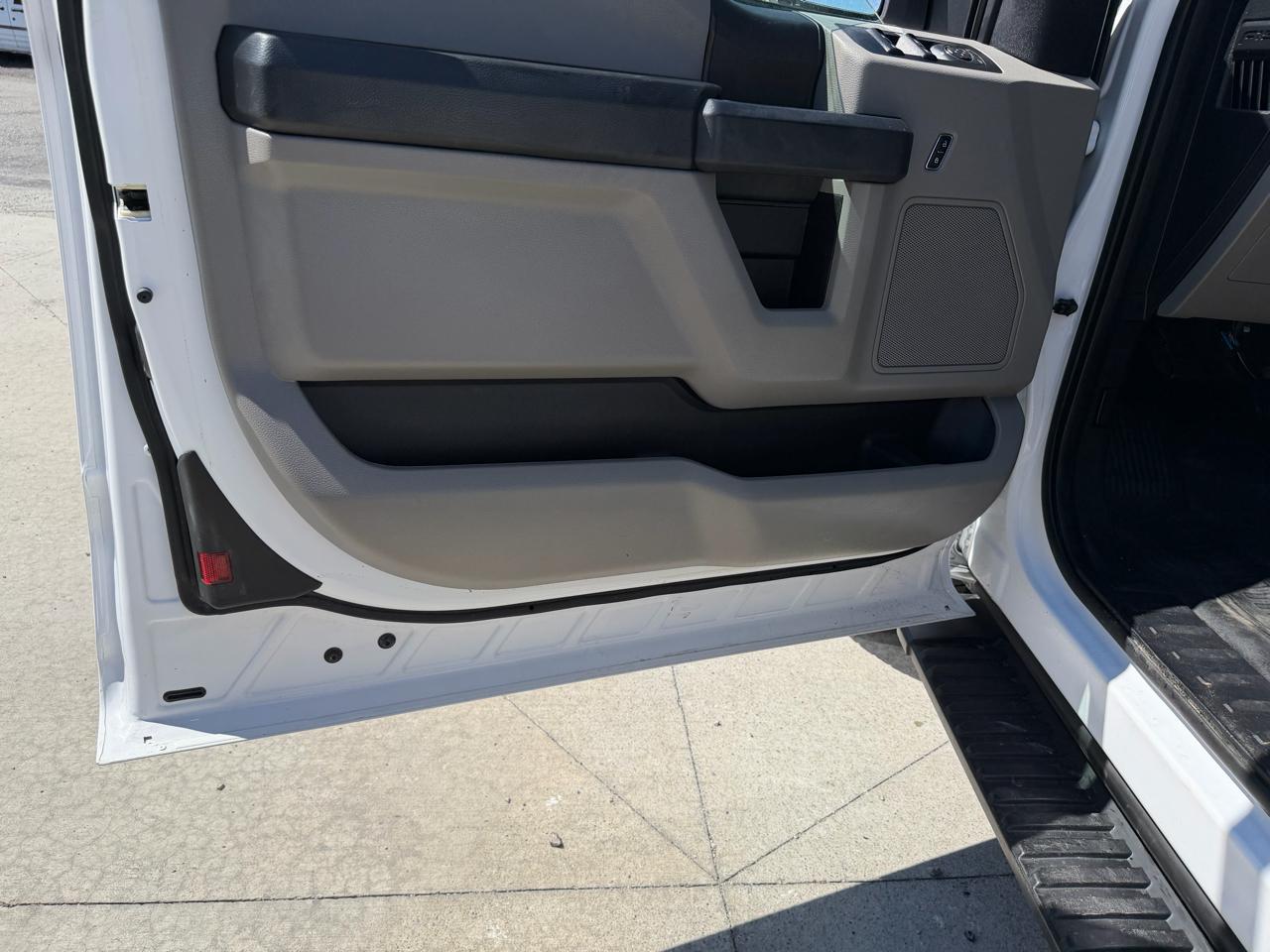 Ford F-150 XL SuperCab 6.5-ft. Bed 4WD 2017