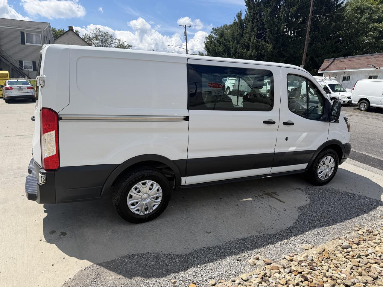 Ford Transit 150 Van Low Roof w/Sliding Pass. 130-in. WB 2018