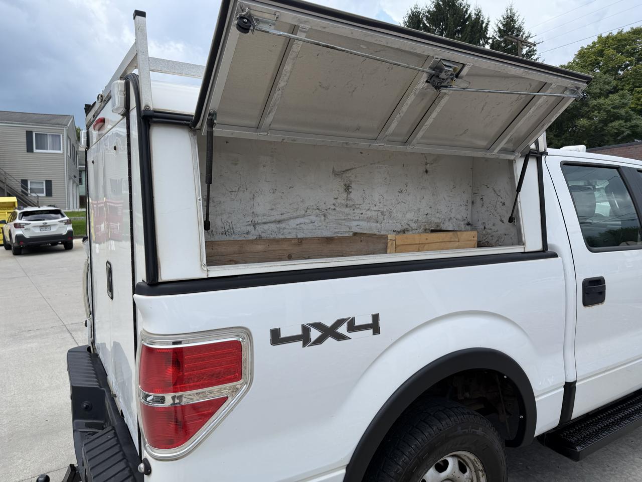 Ford F-150 XL SuperCrew 5.5-ft. Bed 4WD 2014