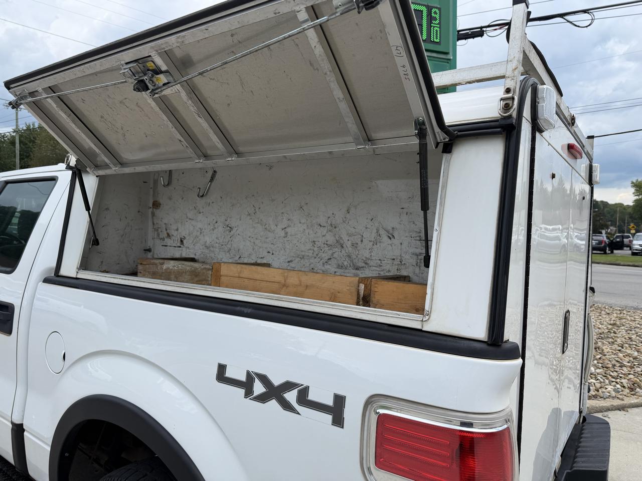 Ford F-150 XL SuperCrew 5.5-ft. Bed 4WD 2014
