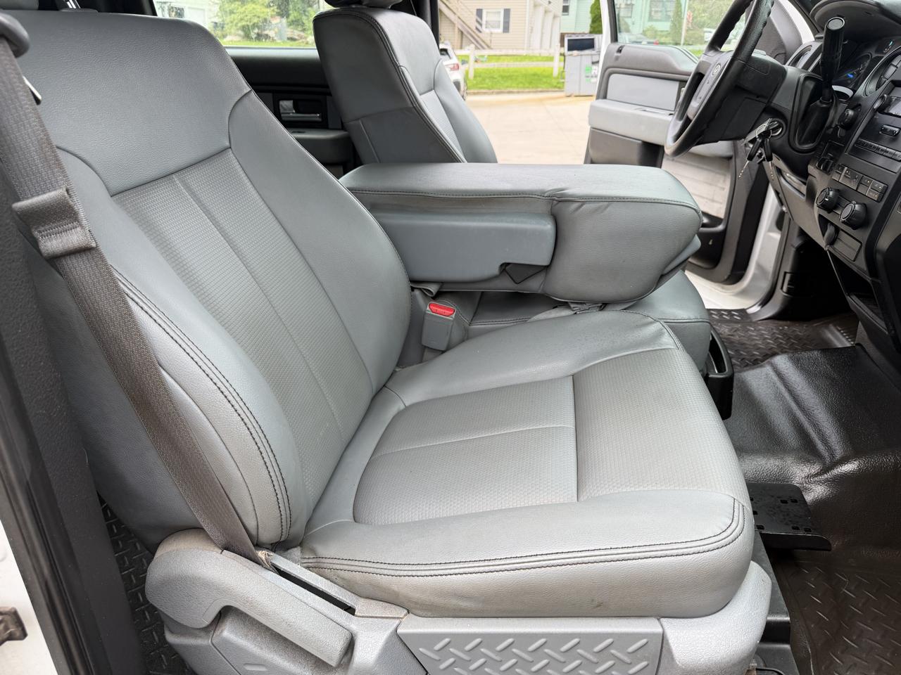 Ford F-150 XL SuperCrew 5.5-ft. Bed 4WD 2014