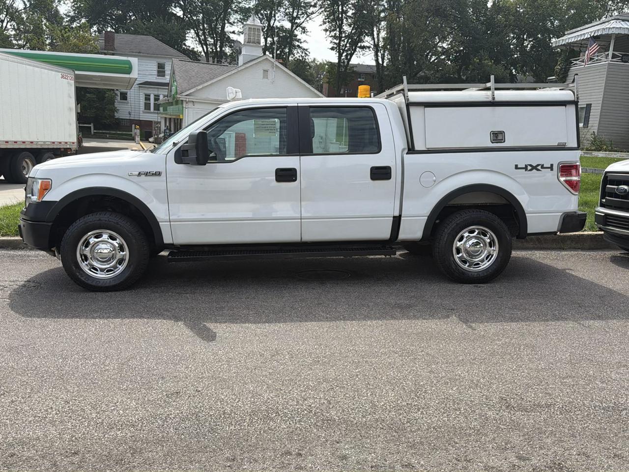 Ford F-150 XL SuperCrew 5.5-ft. Bed 4WD 2014
