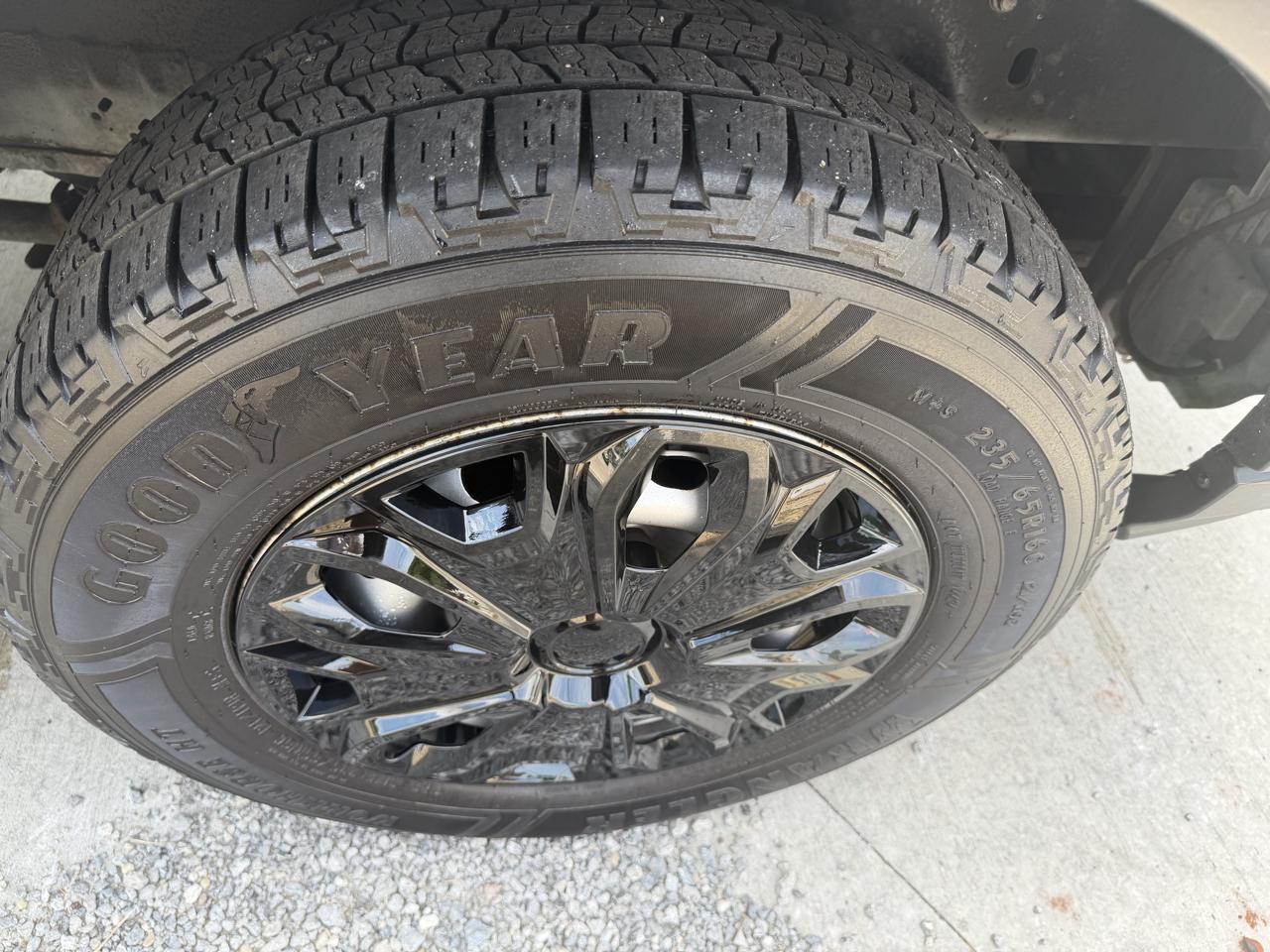 Ford Transit 150 Van Low Roof w/Sliding Pass. 130-in. WB 2019