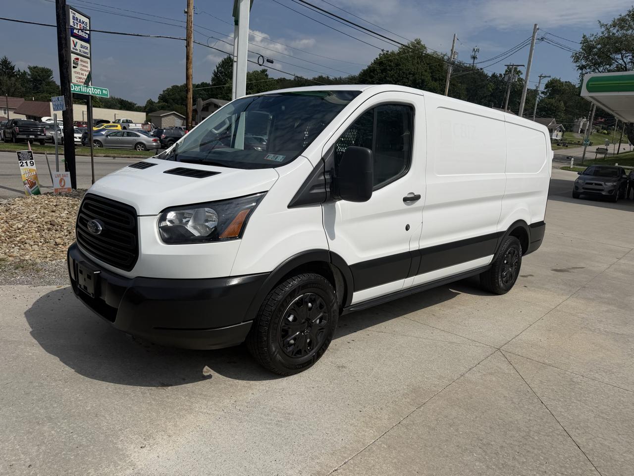 Ford Transit 150 Van Low Roof w/Sliding Pass. 130-in. WB 2019