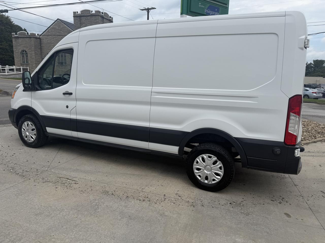 Ford Transit 250  2016
