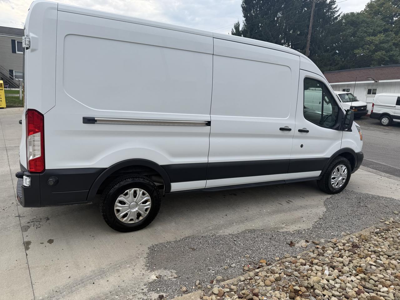 Ford Transit 250  2016