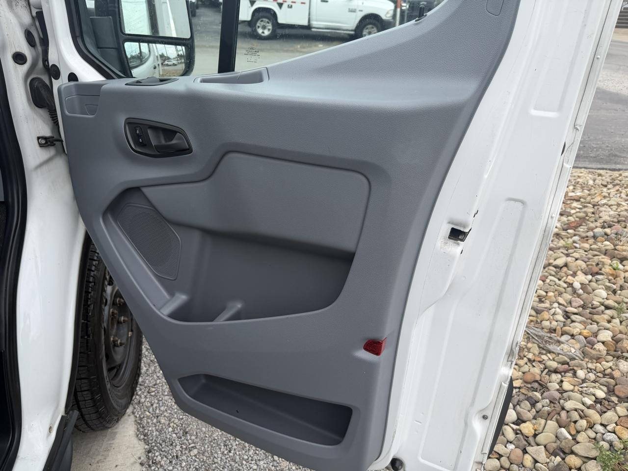 Ford Transit 250  2016