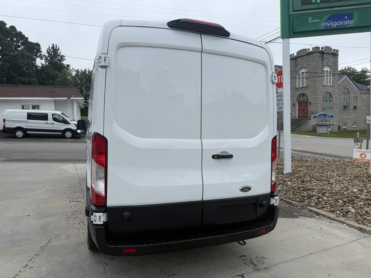 Ford Transit 250 Van Med. Roof w/Sliding Pass. 148-in. WB 2019