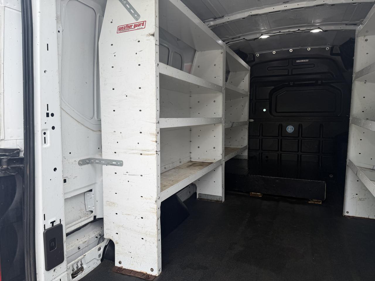 Ford Transit 250 Van Med. Roof w/Sliding Pass. 148-in. WB 2019