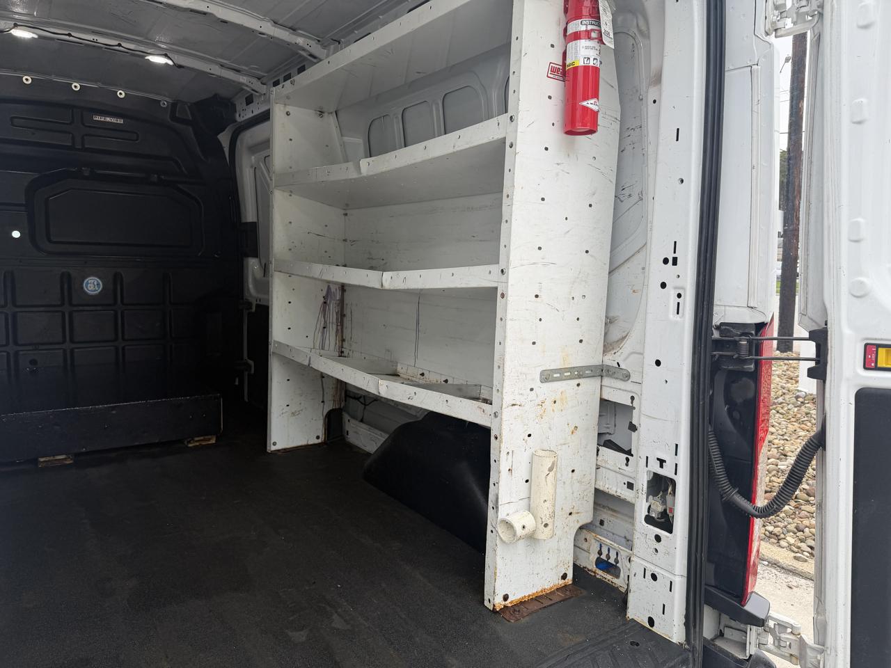 Ford Transit 250 Van Med. Roof w/Sliding Pass. 148-in. WB 2019