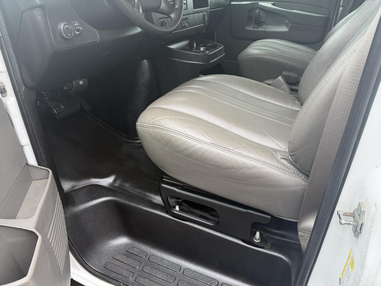 Chevrolet Express 1500 Cargo 2014