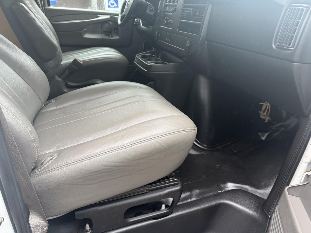 Chevrolet Express 1500 Cargo 2014