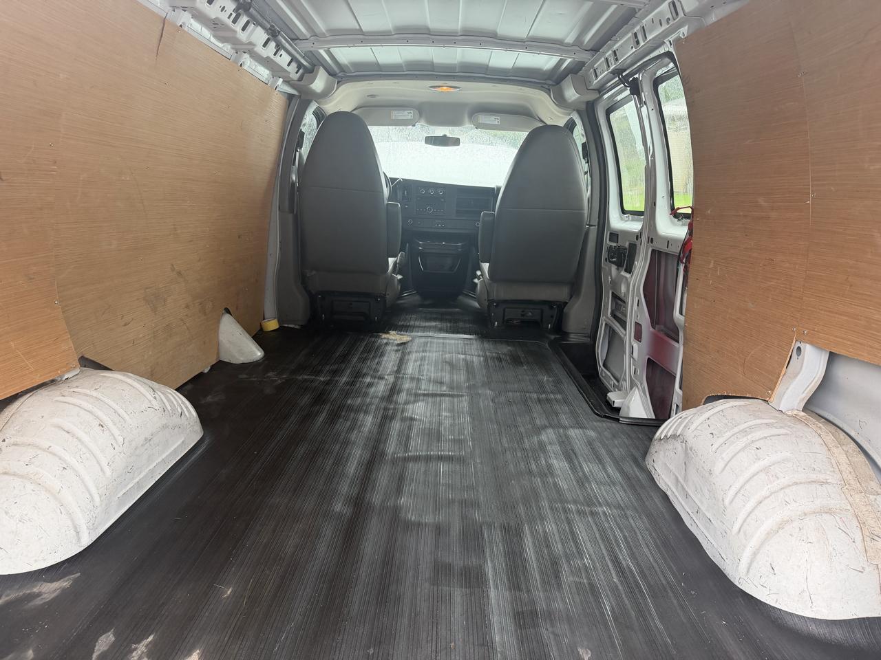 Chevrolet Express 1500 Cargo 2014