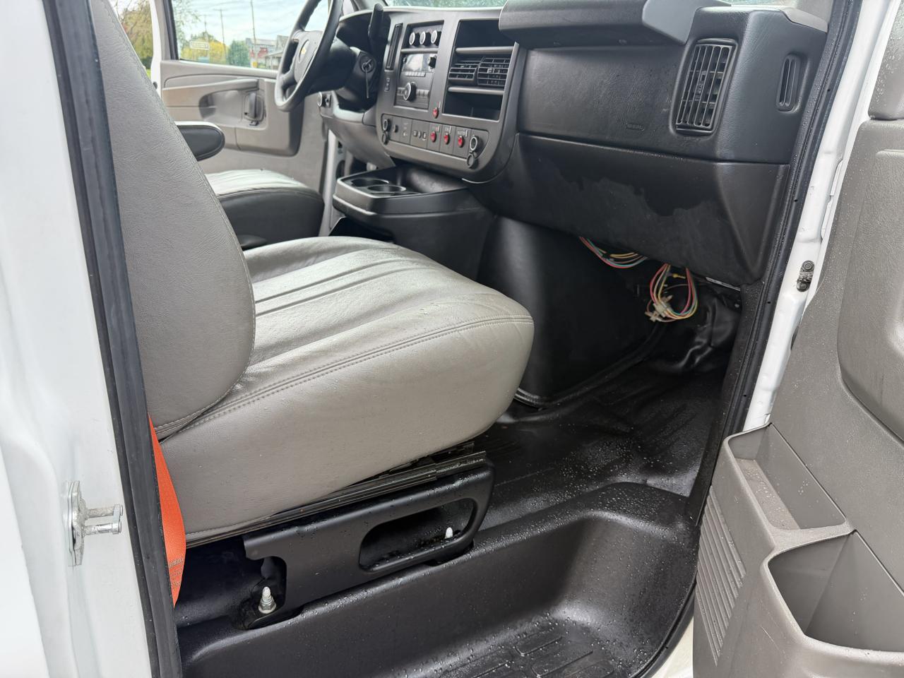 Chevrolet Express 2500 Cargo 2014