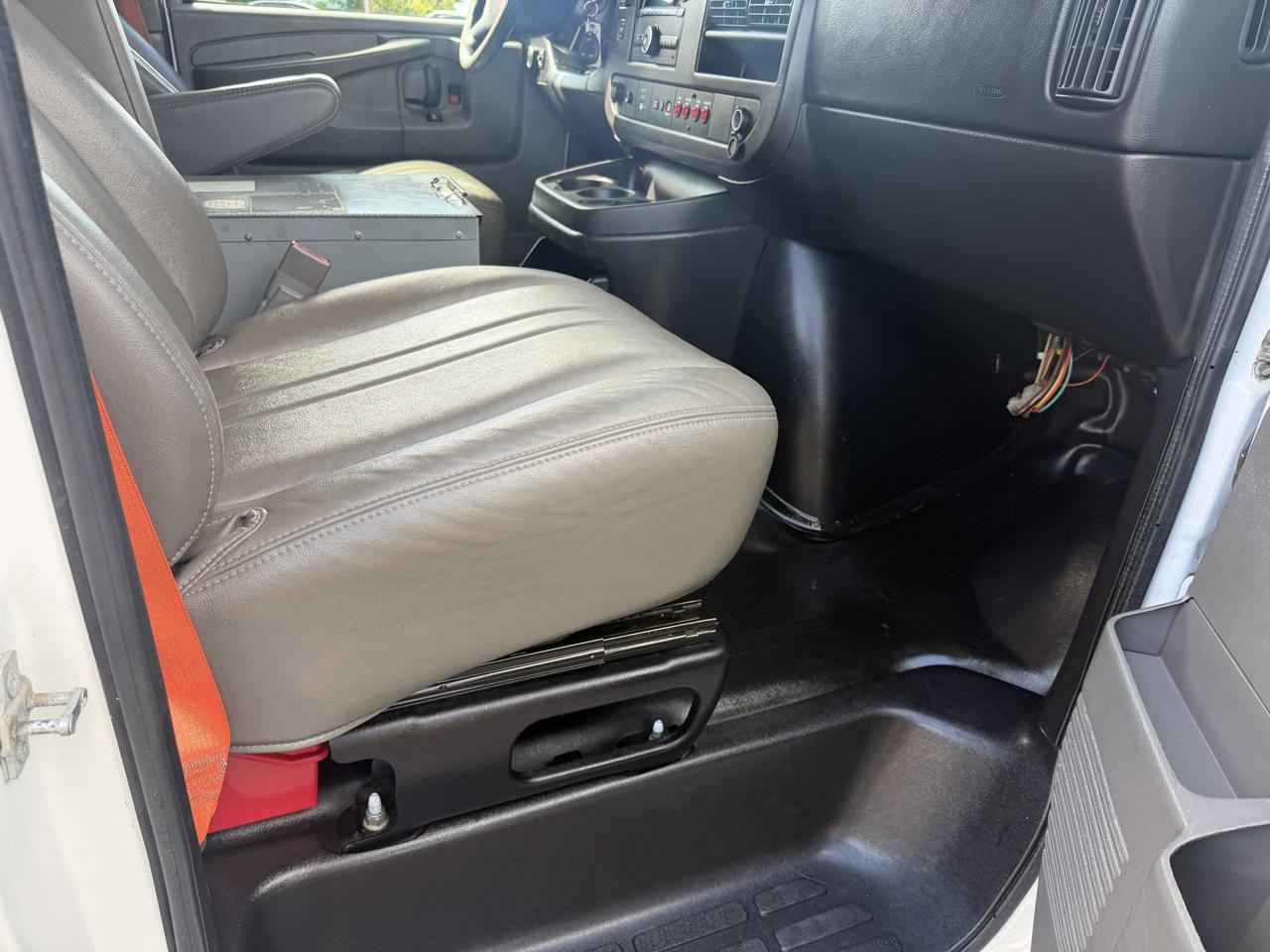 Chevrolet Express 2500 Cargo FFV 2015