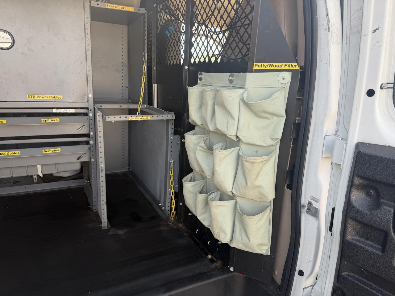Chevrolet Express 2500 Cargo 2011