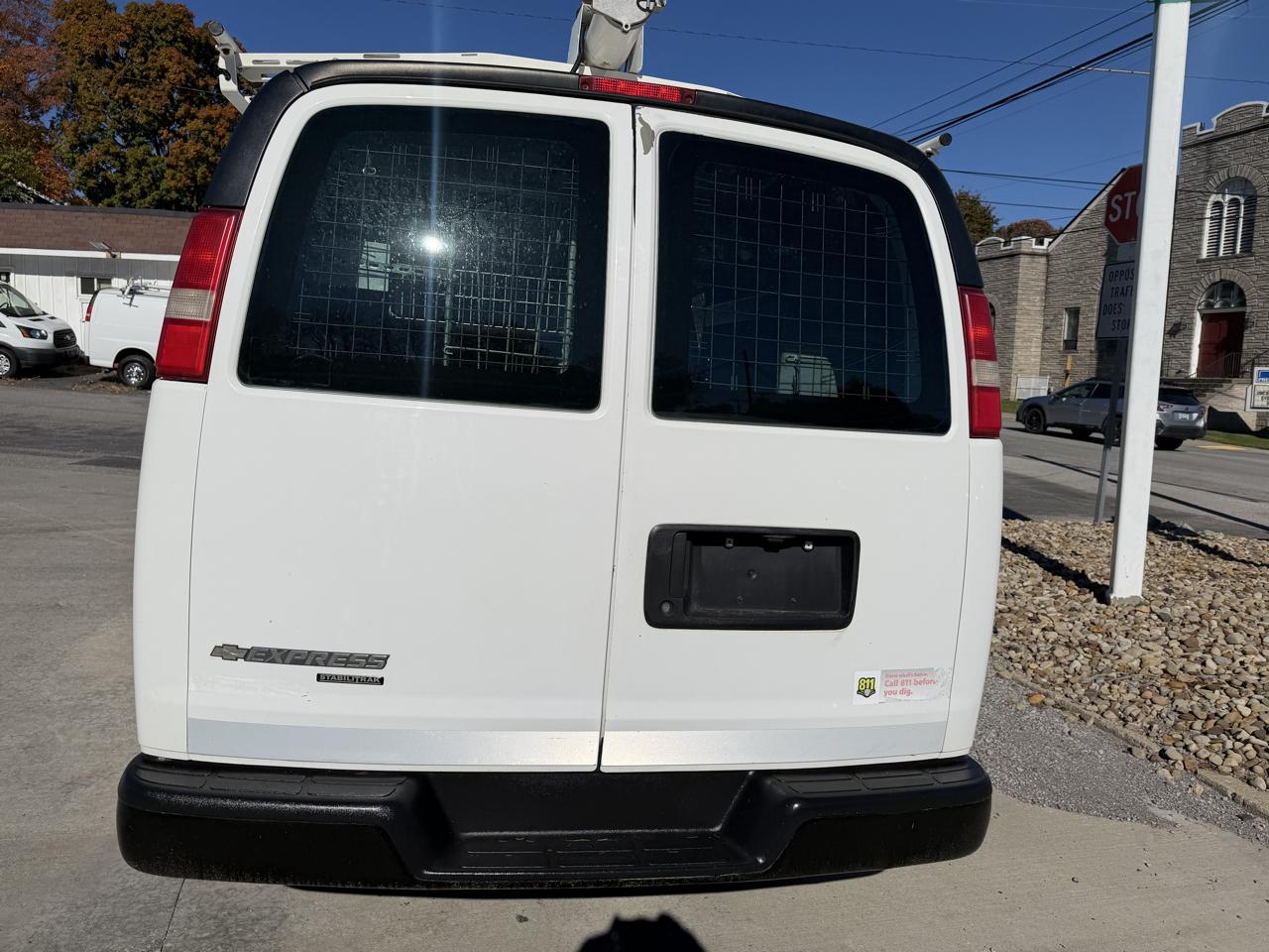 Chevrolet Express 2500 Cargo 2012