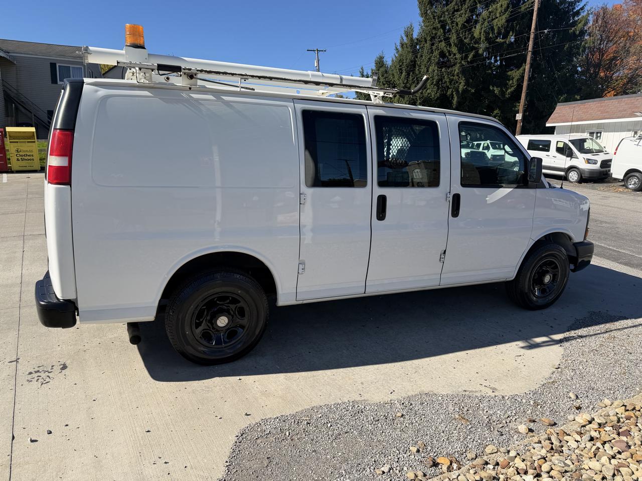 Chevrolet Express 2500 Cargo 2012
