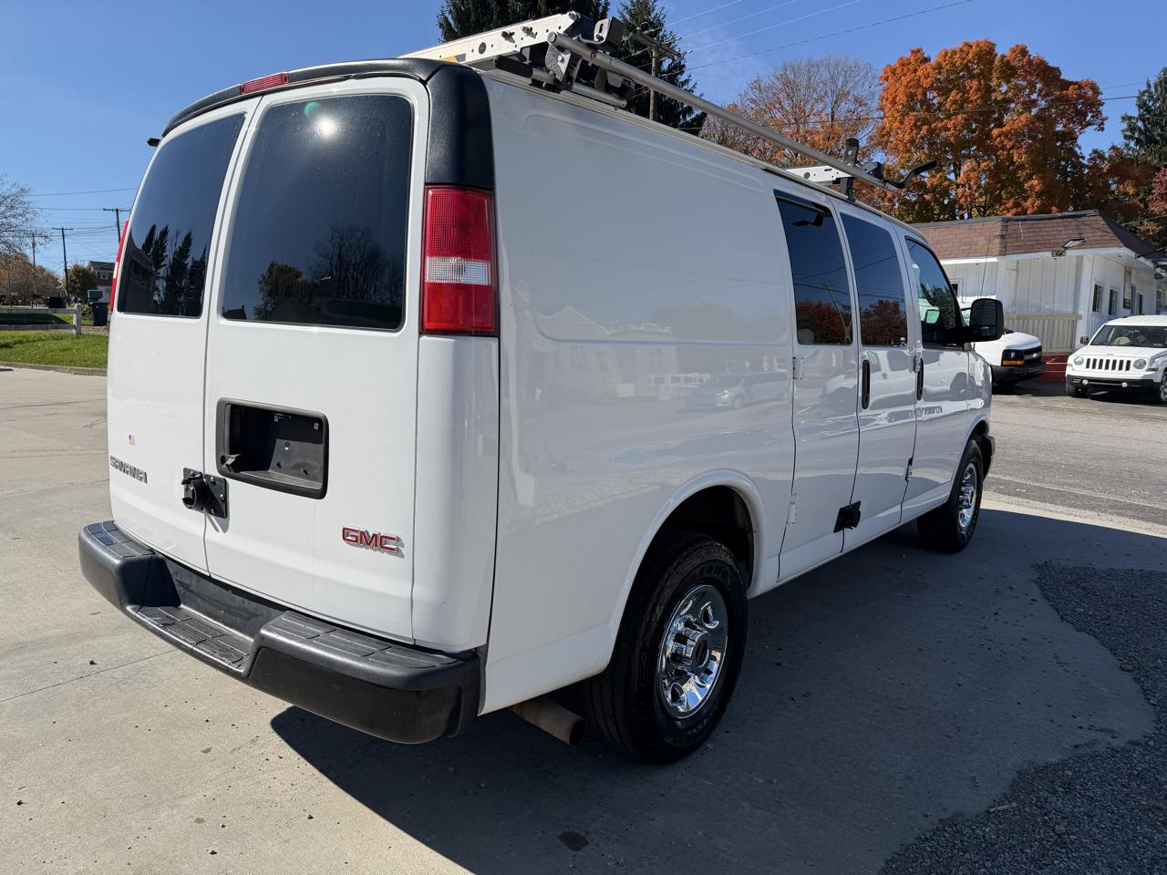 GMC Savana G3500 Cargo 2018