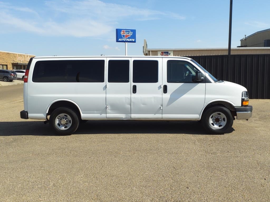 Chevrolet Express LT 3500 Extended 2012
