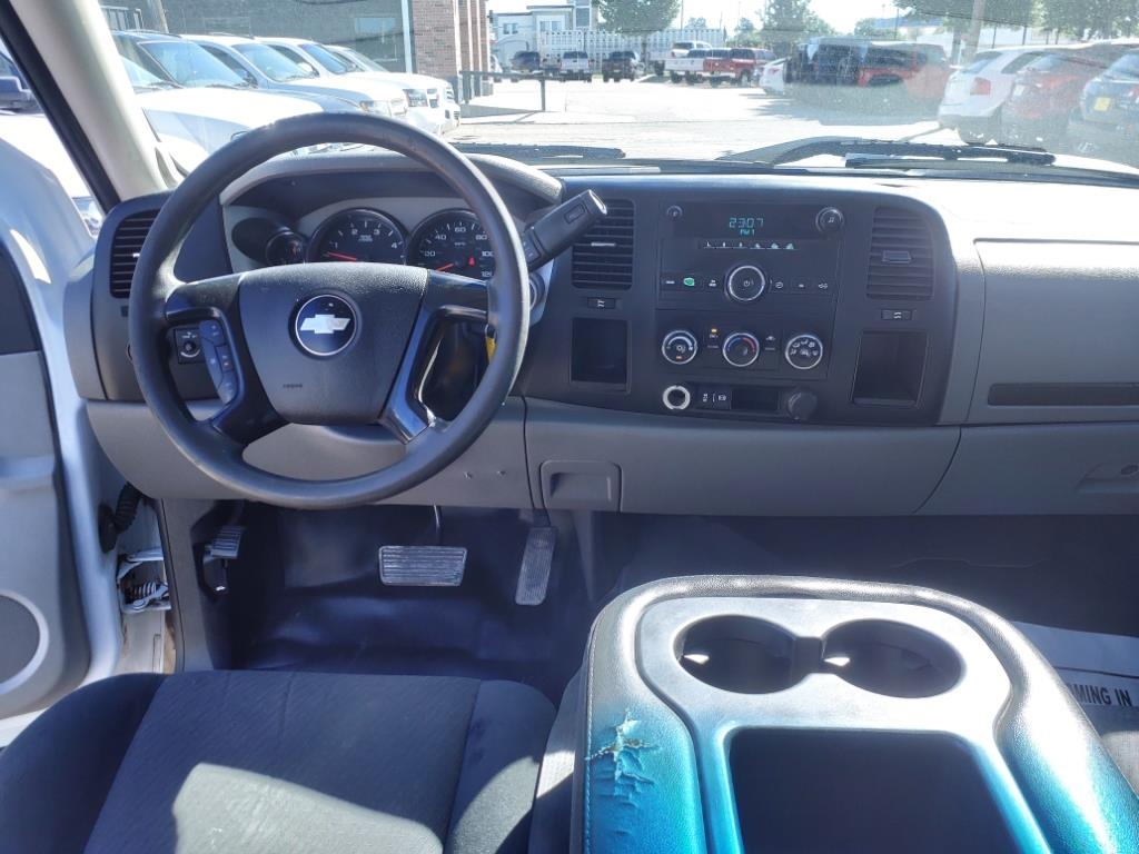 Chevrolet Silverado 2500HD Work Truck Ext. Cab 2WD 2013