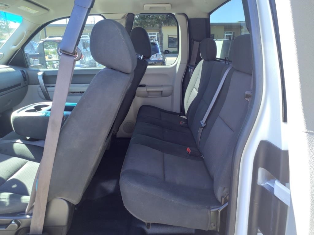 Chevrolet Silverado 2500HD Work Truck Ext. Cab 2WD 2013