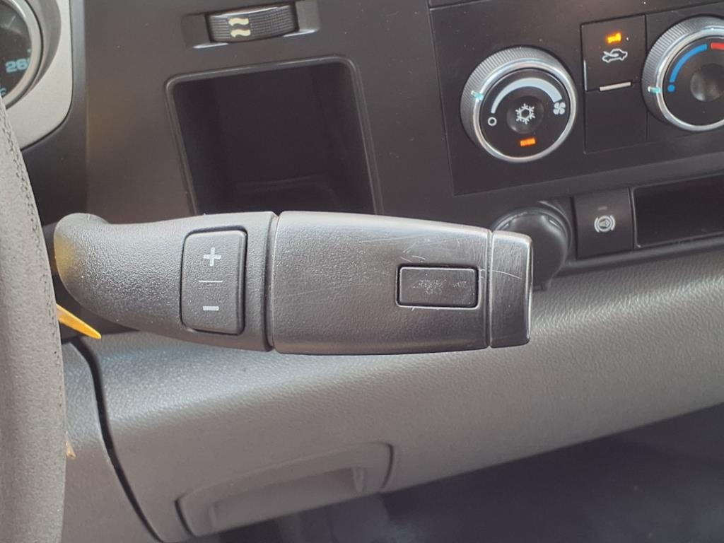 GMC Sierra 3500HD Work Truck Crew Cab 2WD 2013