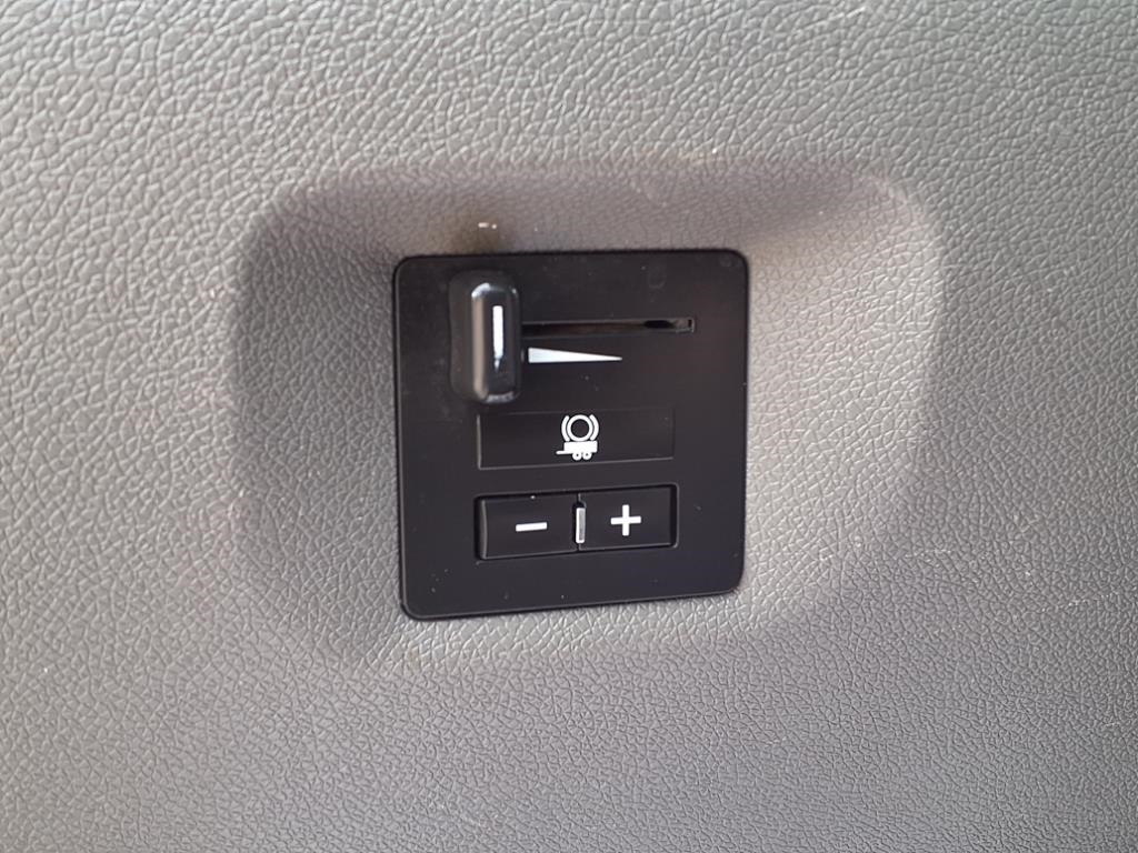 GMC Sierra 3500HD Work Truck Crew Cab 2WD 2013