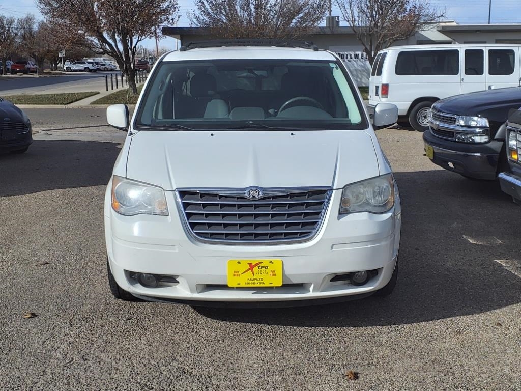Chrysler Town & Country Touring 2010