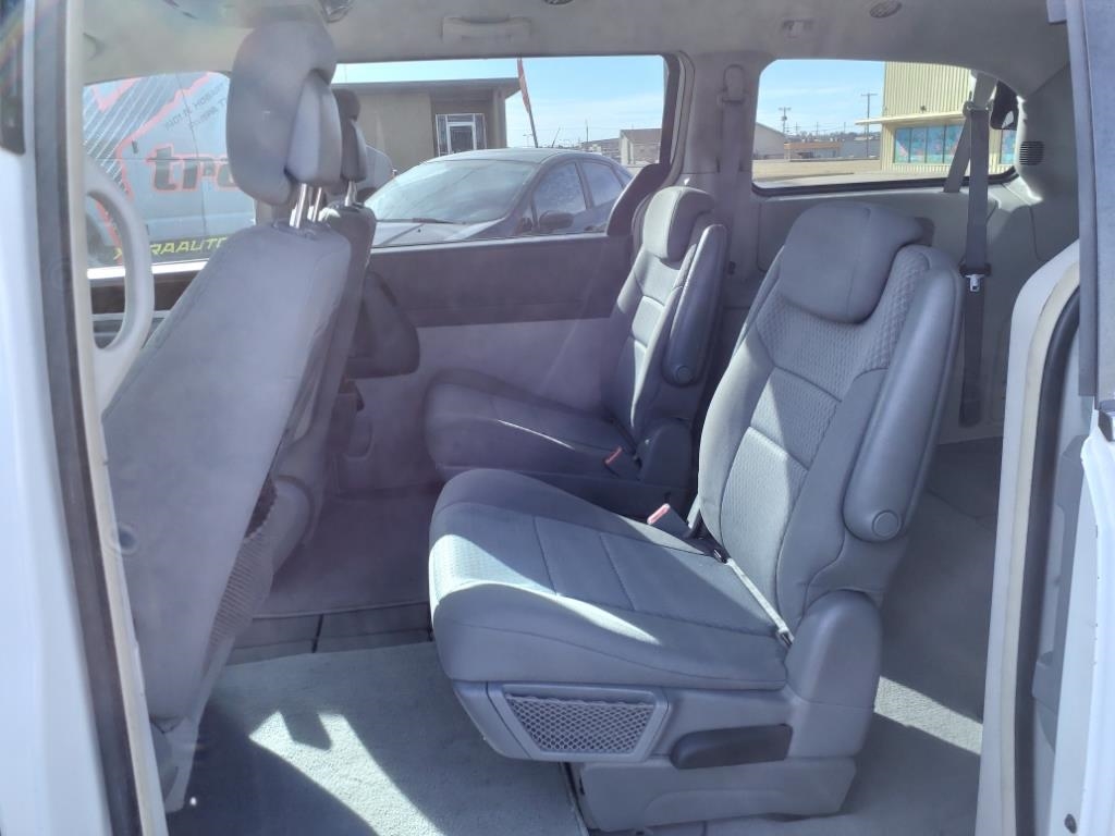 Chrysler Town & Country Touring 2010