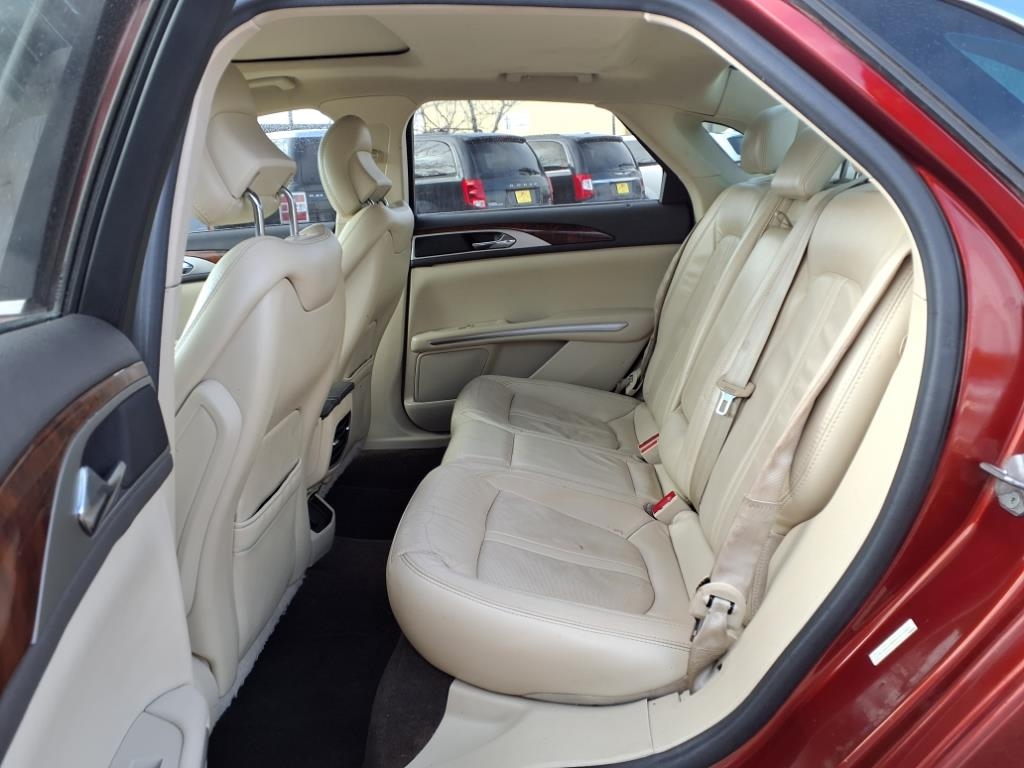 Lincoln MKZ FWD 2014