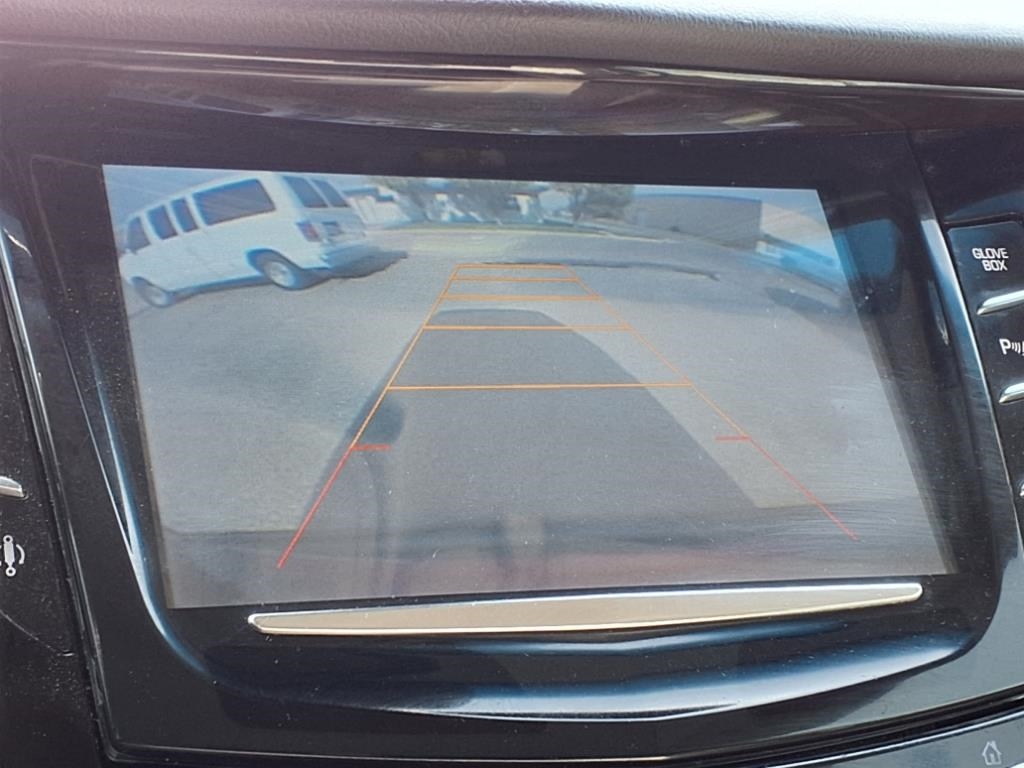 Cadillac Escalade ESV Luxury 4WD 2015