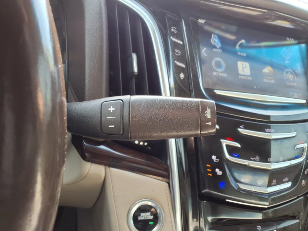 Cadillac Escalade ESV Luxury 4WD 2015