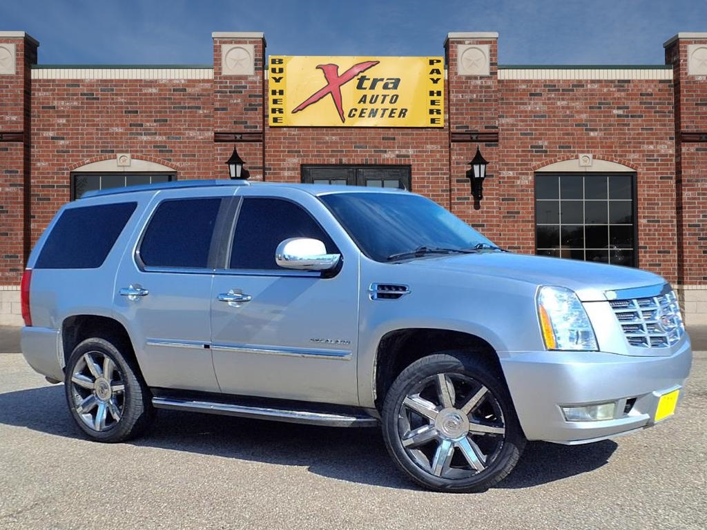 2010 Cadillac Escalade AWD Luxury