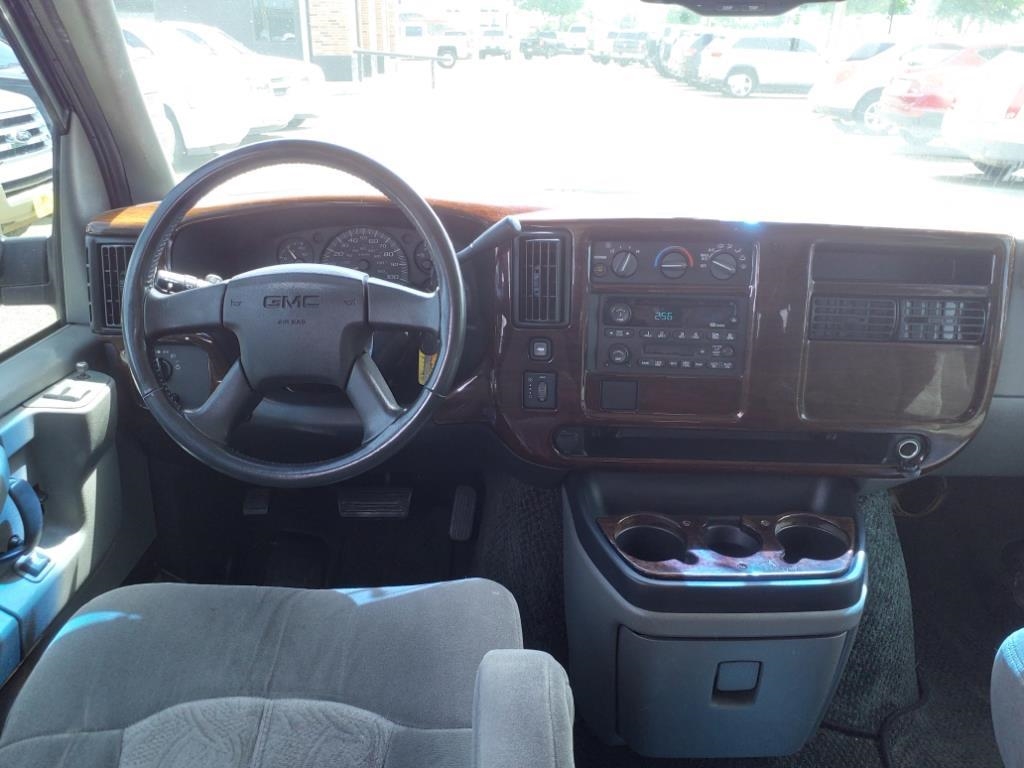 GMC Savana G1500 Cargo 2003