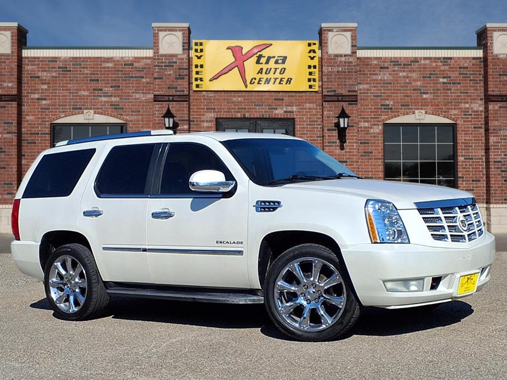 2010 Cadillac Escalade AWD Luxury
