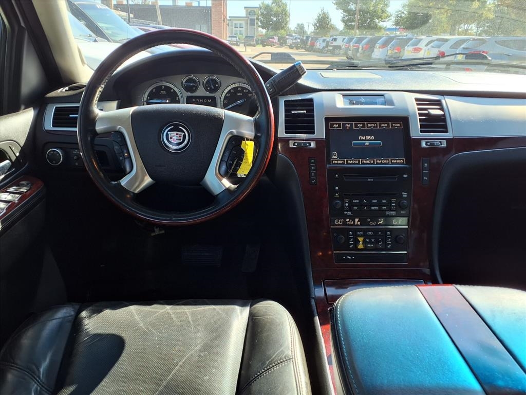 Cadillac Escalade AWD Luxury 2010